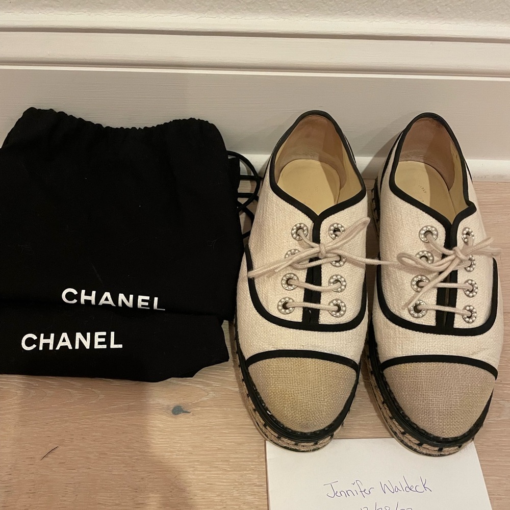 Chanel 2016 Interlocking CC Logo Espadrille Sneakers Size 38